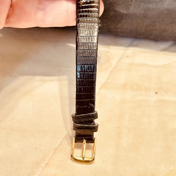 Bulova Accutron Quartz Watch President’s Award Diamond Accent Speidel Gen Lizard main image 11